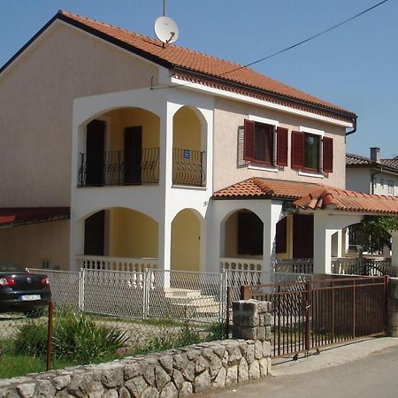 Studio Apartment Branka Malinska Exterior foto